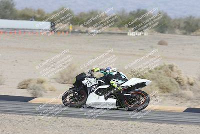 media/Dec-07-2025-CVMA (Sun) [[3e7d2de5dc]]/Race 9-Formula UL Shootout/